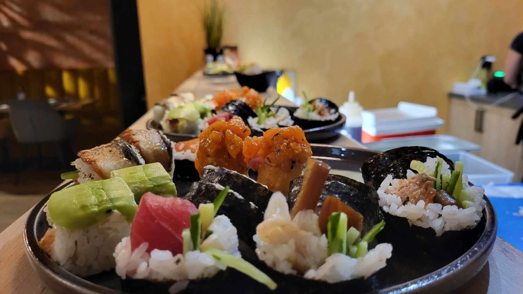 QmamSushi danie 2